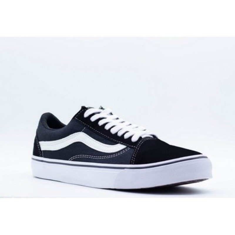 https://www.squadshoes.com.br/image/cache/catalog/Unitarios/tenis-vans-old-skool-black-white-69432ba6-800x800.jpg